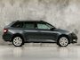 Skoda Fabia Combi 1.2 TSI Sport (SCHERM, CLIMATE, BLUETOOTH, STOELVERWARMING, PARKEERSENSOREN, SPORTSTOELEN, GETINT GLAS, LM VELGEN, NIEUWSTAAT)