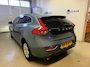 Volvo V40 1.6 T3 Momentum CLIMA NAVI CAMERA DISTR VV NETTE AUTO NAP APK 12-2027