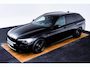 BMW 5-Serie Touring 530i xDrive High Executive M Sport - Trekhaak - Ambiance verlichting - Driving/Parking Assistant - Sportstoelen - Elektrisch verwarmde voorstoelen - Navigatiesysteem Professional - Harman kardon