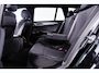 BMW 5-Serie Touring 530i xDrive High Executive M Sport - Trekhaak - Ambiance verlichting - Driving/Parking Assistant - Sportstoelen - Elektrisch verwarmde voorstoelen - Navigatiesysteem Professional - Harman kardon