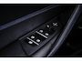 BMW 5-Serie Touring 530i xDrive High Executive M Sport - Trekhaak - Ambiance verlichting - Driving/Parking Assistant - Sportstoelen - Elektrisch verwarmde voorstoelen - Navigatiesysteem Professional - Harman kardon
