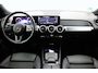 Mercedes-Benz GLB 180 Business Solution Automaat - Digitaal Cockpit, Camera, Half Leer, Stoelverw.