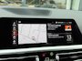 BMW 3-Serie 320i xDrive High Executive HEAD-UP | SFEER | HARMAN/KARDON | DODEHOEK DETECTIE | CAMERA | LEDER | STOEL KOELING | KEYLESS ENTRY/GO | NAVIGATIE | LASER KOPLAMPEN | STOEL/STUUR VERWARMING |