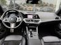 BMW 3-Serie 320i xDrive High Executive HEAD-UP | SFEER | HARMAN/KARDON | DODEHOEK DETECTIE | CAMERA | LEDER | STOEL KOELING | KEYLESS ENTRY/GO | NAVIGATIE | LASER KOPLAMPEN | STOEL/STUUR VERWARMING |