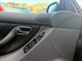 SEAT Leon 1.6-16V Sport Airco, radio