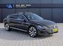 Volkswagen Arteon Shooting Brake 1.4 TSI eHybrid R-Line Business+ | Incl. 12 maanden garantie | 100% dealer onderhouden | SOH 98% | Trekhaak | Schuif/kantel dak | Stoel/stuurverwarming | Apple carplay/Android auto | 360° camera | Verwarmde achterbank |