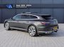 Volkswagen Arteon Shooting Brake 1.4 TSI eHybrid R-Line Business+ | Incl. 12 maanden garantie | 100% dealer onderhouden | SOH 98% | Trekhaak | Schuif/kantel dak | Stoel/stuurverwarming | Apple carplay/Android auto | 360° camera | Verwarmde achterbank |