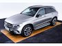 Mercedes-Benz GLC 300e 4MATIC Premium Plus Trekhaak - Panoramadak - Rijsassistentiepakket plus - Burmester - Nightpakket - AIR BALANCE-pakket - Treeplanken - Elektrisch verstelbare/verwarmde stoelen -