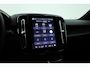 Volvo XC40 Single Motor Extended Range Plus 82 kWh | SOH 97% | Adapt. Cruise | Camera | Trekhaak | Keyless | Warmtepomp | Stoel- Stuurverw.