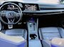 Volkswagen Golf BWJ 2021 2.0 TSI R PERFORMANCE 320 PK 4Motion AKRAPOVIC | PANO | STOELVERKOEL. | STOEL+STUUR VERW. | IQ LIGHT | KEYLESS | ACC | HUD | BLIS | ADAPTIEF ONDERSTEL | VOL LEDER | MEMORY | CARPLAY | H&K | SFEER |