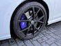 Volkswagen Golf BWJ 2021 2.0 TSI R PERFORMANCE 320 PK 4Motion AKRAPOVIC | PANO | STOELVERKOEL. | STOEL+STUUR VERW. | IQ LIGHT | KEYLESS | ACC | HUD | BLIS | ADAPTIEF ONDERSTEL | VOL LEDER | MEMORY | CARPLAY | H&K | SFEER |