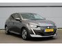 Peugeot 208 1.2 Allure Climate | Carplay | LED | 16" Lichtmetaal | Digitaal Dasbhoard | Parkeersensoren Achter | DAB | Achterbank in delen neerklapbaar | Airco (automatisch) | Alarm klasse 1(startblokkering)