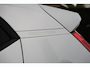 Volvo XC40 T4 Recharge Ultimate Dark | Stoelverwarming | Trekhaak | Parkeercamera | Panoramadak | H/K | BLIS | Pilot Assist | Glossy Black