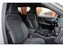 Volvo XC40 T4 Recharge Ultimate Dark | Stoelverwarming | Trekhaak | Parkeercamera | Panoramadak | H/K | BLIS | Pilot Assist | Glossy Black