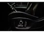 Jaguar E-Pace 1.5 P160 R-Dynamic SE Leer ACC 360° Meridian Navi Keyless Entry & Go Elektr. bedienbare achterklep Memory seats Climate PDC Zwarte alcantara hemelbekleding LM velgen BTW auto