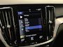 Volvo V60 2.0 B3 Momentum Advantage|Carplay|Camera|Adaptieve Cruise|Trekhaak|NAP|