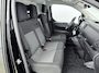 Peugeot e-Expert EV L3 75 kWh | Accu 98% | Dubbel Schuifdeuren | Trekhaak| Navigatie | 3-Zit Plaatsen | Binnen Afwerking | Camera