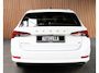 Skoda Octavia Combi 1.4 TSI iV PHEV HUD Leder Memory Camera ACC Stuurverwarming Ambient Keyless Virtual
