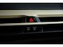 BMW iX xDrive40 Excellence 77 kWh Trekhaak - Panoramadak - Driving Assistant Professional - Harman Kardon - Getinte Ruiten - Clear&Bold' kristalelementen - Warmte Comfortpakket voor en achter -