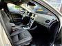 Volvo V40 Cross Country 1.5 T3 Nordic+ Luxury Panoramadak, 18''Lmv, Trekhaak