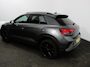 Volkswagen T-Roc 1.5 TSI DSG R-Line + Design pakket Black Automaat Climate control Stoelverwarming Stuurverwarming Parkeersensoren LED Adaptieve cruise control Camera Panorama dak Navigatie Apple Carplay/Android Auto Climate control