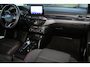 Ford Focus Wagon 1.0-125pk EcoBoost ST-Line AUTOMAAT ! Fijne, ruime en erg goed onderhouden wagen ! Autm. airco dual, cruise cntrl, pdc v+a, metallic lak, navigatie, camera, bluetooth tel. voorb., LM wielen, keyless, stoel-, stuur- en voorraamverw., etc.