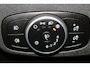 Ford Focus Wagon 1.0-125pk EcoBoost ST-Line AUTOMAAT ! Fijne, ruime en erg goed onderhouden wagen ! Autm. airco dual, cruise cntrl, pdc v+a, metallic lak, navigatie, camera, bluetooth tel. voorb., LM wielen, keyless, stoel-, stuur- en voorraamverw., etc.