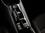 Alfa Romeo Junior Elettrica Automaat 156PK Adaptieve Cruise Control LMV 18 inch Full Led Matrix Parkeer sensoren Navigatie Apple Carplay / Android auto  Climate Control