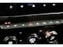 Renault Captur 1.3 TCe 140 Intens | BOSE | 360° Camera | Trekhaak | Stoelverwarming | 18"lichtmetaal | Navigatie |