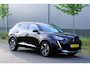 Peugeot 2008 1.2 PureTech Allure Pack in Topstaat |Trekhaak |Camera |Cruise |Carplay |Android auto |LED verlichting |Stoelverwarming |Automaat |Distr. riem is vervangen