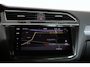 Volkswagen Tiguan 2.0 TSI 4Motion R-line, Highline Panoramadak, Trekhaak, Volleder, Memory, ACC, Dynaudio, Vol opties!