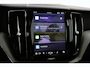 Volvo XC60 2.0 T8 PHEV 455PK AWD Ultra Black Edition Panoramadak, Volleder, Trekhaak, Soh 100%