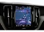Volvo XC60 2.0 T8 PHEV 455PK AWD Ultra Black Edition Panoramadak, Volleder, Trekhaak, Soh 100%
