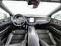 Volvo XC60 2.0 T8 Twin Engine AWD R-Design BOMVOL !! | DEALER ONDERHOUDEN | LUCHTVERING | ELK. TREKHAAK | STOEL + STUURVERWARMING | MEM. SEAT | CAMERA | RIJKLAAR INCL. 12 MND BOVAG GARANTIE |