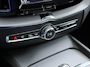 Volvo XC60 2.0 T8 Twin Engine AWD R-Design BOMVOL !! | DEALER ONDERHOUDEN | LUCHTVERING | ELK. TREKHAAK | STOEL + STUURVERWARMING | MEM. SEAT | CAMERA | RIJKLAAR INCL. 12 MND BOVAG GARANTIE |