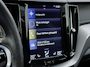 Volvo XC60 2.0 T8 Twin Engine AWD R-Design BOMVOL !! | DEALER ONDERHOUDEN | LUCHTVERING | ELK. TREKHAAK | STOEL + STUURVERWARMING | MEM. SEAT | CAMERA | RIJKLAAR INCL. 12 MND BOVAG GARANTIE |