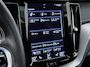 Volvo XC60 2.0 T8 Twin Engine AWD R-Design BOMVOL !! | DEALER ONDERHOUDEN | LUCHTVERING | ELK. TREKHAAK | STOEL + STUURVERWARMING | MEM. SEAT | CAMERA | RIJKLAAR INCL. 12 MND BOVAG GARANTIE |