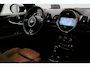 MINI Clubman 1.5 Cooper Chili 2020 | BOMVOL | NAP | Panoramadak | Dealer Onderhouden | Head up | CarPlay | Navigatie | Adaptive Cruise Control | Achteruitrij Camera | Alarm Klasse 3 | Boekjes | 2 Sleutels | Nationale Autopas