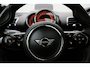 MINI Clubman 1.5 Cooper Chili 2020 | BOMVOL | NAP | Panoramadak | Dealer Onderhouden | Head up | CarPlay | Navigatie | Adaptive Cruise Control | Achteruitrij Camera | Alarm Klasse 3 | Boekjes | 2 Sleutels | Nationale Autopas