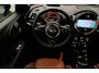 MINI Clubman 1.5 Cooper Chili 2020 | BOMVOL | NAP | Panoramadak | Dealer Onderhouden | Head up | CarPlay | Navigatie | Adaptive Cruise Control | Achteruitrij Camera | Alarm Klasse 3 | Boekjes | 2 Sleutels | Nationale Autopas