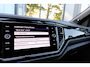 Volkswagen T-Roc 2.0 TSI R AKRAPOVIC BEATS KEYLESS PANO VOL