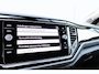 Volkswagen T-Roc 2.0 TSI R AKRAPOVIC BEATS KEYLESS PANO VOL