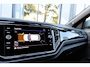 Volkswagen T-Roc 2.0 TSI R AKRAPOVIC BEATS KEYLESS PANO VOL