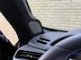 Lynk & Co 01 1.5 PHEV 261pk | Blackline | Zwarte hemel | Rolhoes | 360 camera | Panoramadak | 20 inch velgen | Adaptieve cruise | Navigatie | CarPlay | Keyless | LED | DAB | Infinity | Stoelverwarming | Elektrische achterklep | Volledig dealeronderhouden | Fabrieksgarantie