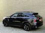 Lynk & Co 01 1.5 PHEV 261pk | Blackline | Zwarte hemel | Rolhoes | 360 camera | Panoramadak | 20 inch velgen | Adaptieve cruise | Navigatie | CarPlay | Keyless | LED | DAB | Infinity | Stoelverwarming | Elektrische achterklep | Volledig dealeronderhouden | Fabrieksgarantie
