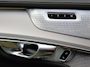 Volvo XC90 2.0 T8 Recharge AWD Ultra Dark /Full option!/Luchtvering/Bowers&Wilkins/Pano/360 camera/Stoelverw.-verkoeling-massage/Achterbankverw./HUD/Memory/(MET GARANTIE*)