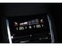 Volvo XC90 T8 Plug-in hybrid AWD Ultra Dark Exec. Ed. | Verwarmde, Geventileerde en Masserende Voorstoelen | Luchtvering | Panoramisch Schuif-/Kanteldak | 360º Camera | Getint Glas | Bowers & Wilkins | 22" velgen