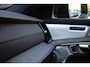 Volvo XC90 T8 Plug-in hybrid AWD Ultra Dark Exec. Ed. | Verwarmde, Geventileerde en Masserende Voorstoelen | Luchtvering | Panoramisch Schuif-/Kanteldak | 360º Camera | Getint Glas | Bowers & Wilkins | 22" velgen