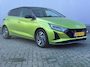 Hyundai i20 1.0 T-GDI 100pk Premium | Carplay | Climate control | Cruise control | Stoel/stuurverwarming | Camera | Parkeersensoren | DAB | Premium Audio | Lichtmetalen velgen | Navigatie