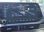 Hyundai i20 1.0 T-GDI 100pk Premium | Carplay | Climate control | Cruise control | Stoel/stuurverwarming | Camera | Parkeersensoren | DAB | Premium Audio | Lichtmetalen velgen | Navigatie